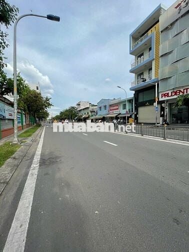 Nhà cho thuê mặt tiền đường Phạm văn chí 6x20m 2L