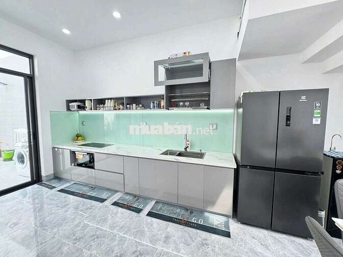 Cho thuê Biệt Thự mới View biển đường Trần Phú