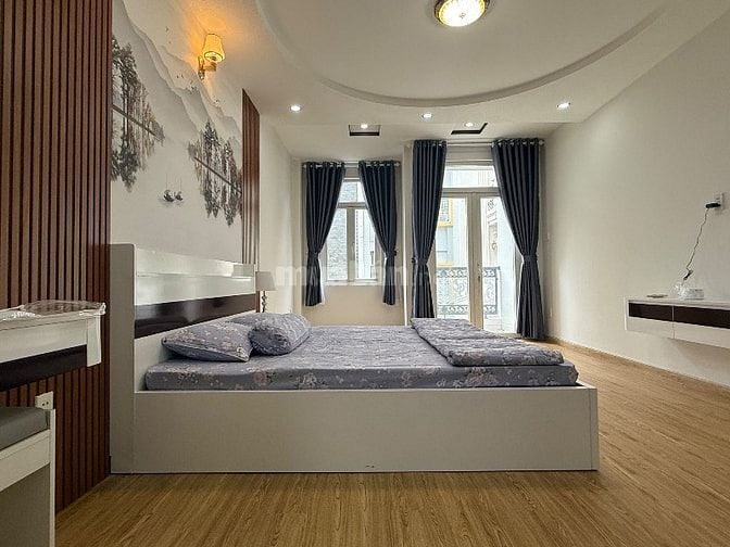 Nhà 5 lầu thiết kế hiện đại HXH tránh nhau 178/21E Phan Đăng Lưu