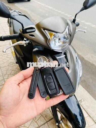 Vision 2025 smarkey như mới chuẩn 75 Km zin✅