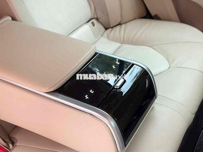 Toyota Camry 2022 2.5HV (Hybrid) - 47000 km