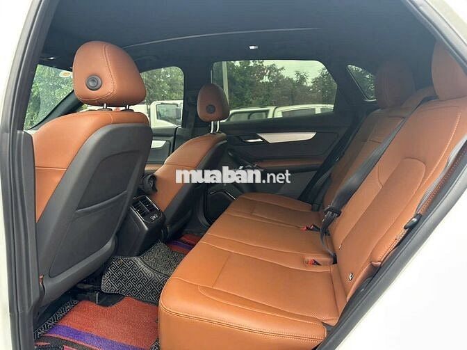 VinFast VF8 Plus 2022 Trắng