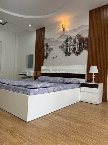 Nhà 5 lầu thiết kế hiện đại HXH tránh nhau 178/21E Phan Đăng Lưu