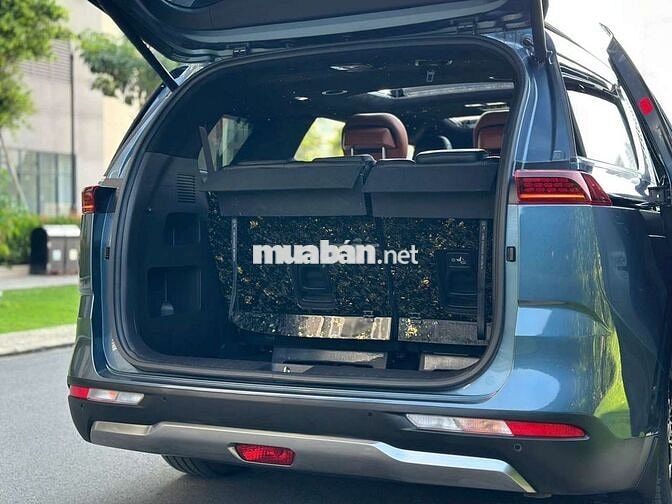 Kia carnival 2.2D signature- 45000 km