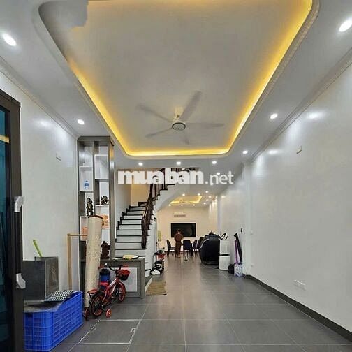 Nhà gần Trần Phú 34m2,ô tô đỗ sát cửa,không gian sống yên bình,10.8 tỷ