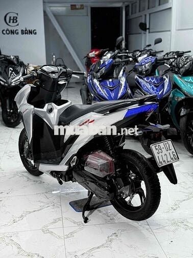Honda Vario 150 Bạc máy zin