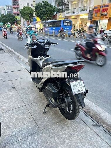 Honda Vario 150 2020 mới 90% Bstp chính chủ