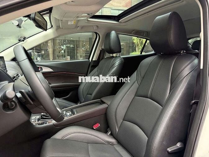 Mazda 3 sx 2019 1.5L Sport Premium - 55000 km