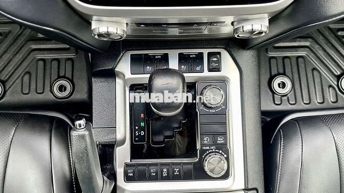 Land Cruiser v8 4.6L nhập Nhật- xuất hóa đoen cao