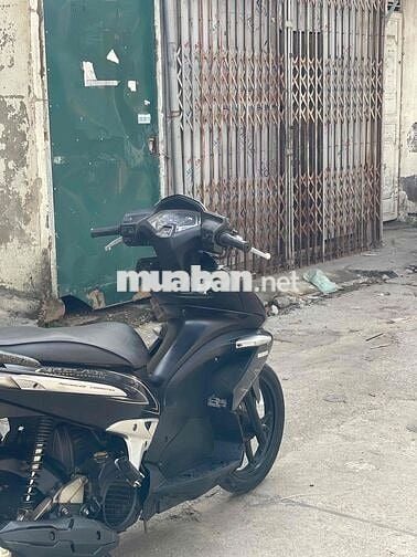 Honda Air Blade xe chính chủ muốn bán