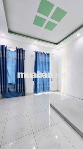 Cho thuê nhà tx gần ubp tx cũ 4p ngủ 4wc giá 8tr