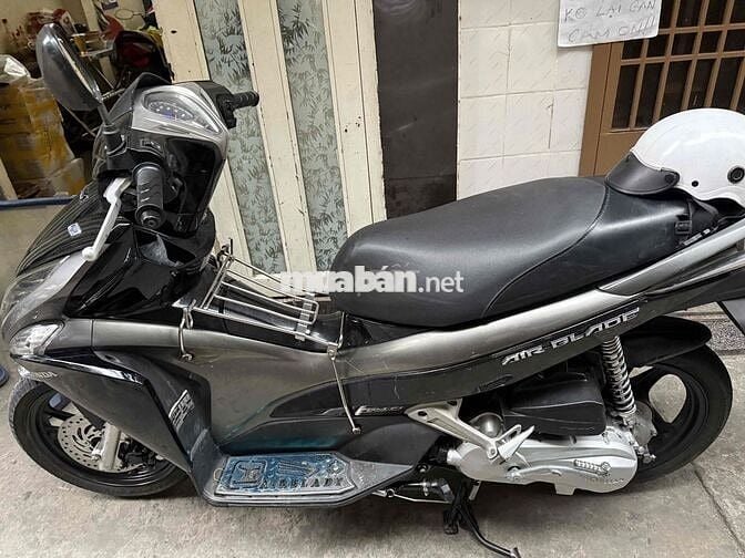Honda Air Blade màu Đen