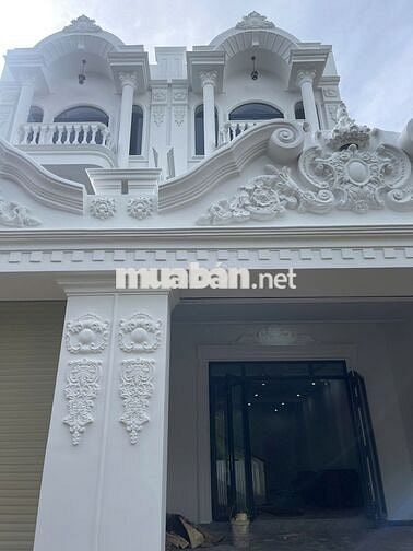 Nhà mới xây kiên cố - Biệt thự P2 TP.Bảo Lộc đầy đủ giấy phép xây dựng