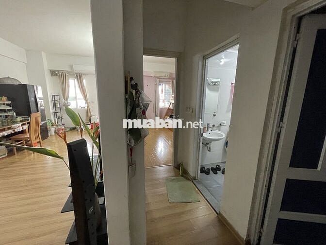 Bán căn hộ chung cư Học Viện Hậu Cần,104m²-3PN,view KĐTKhai Sơn,5.6 tỷ