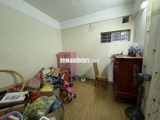 Bán căn hộ chung cư Học Viện Hậu Cần,104m²-3PN,view KĐTKhai Sơn,5.6 tỷ