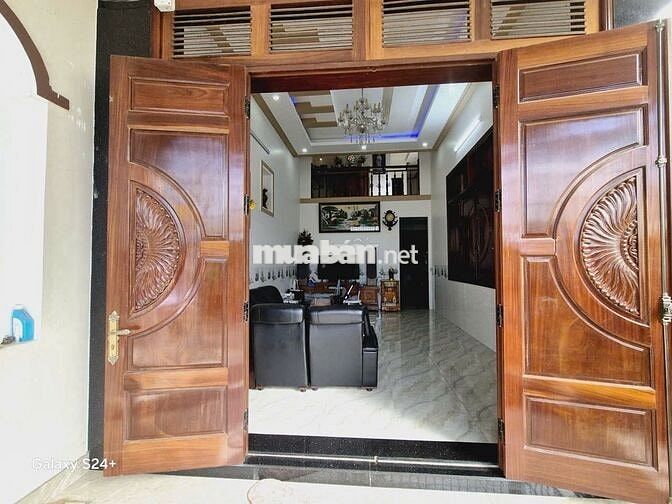 NHÀ BẢO LỘC - DT 108M2 (5X21,5M) FULL THỔ CƯ - HẺM OTO NHÀ 3 PHÒNG NGỦ