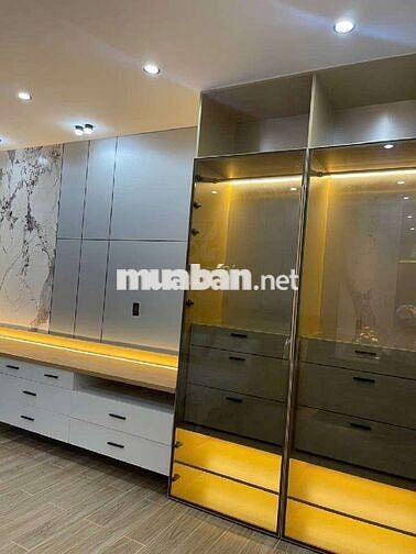 Nhà 4 Tầng Thang Máy, Xây Mới, Nội Thất Cao Cấp