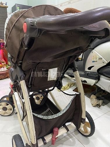 CẦN BÁN XE ĐẨY EM BÉ ĐÃ QUA SỬ DỤNG HIỆU GRACO CỦA MỸ