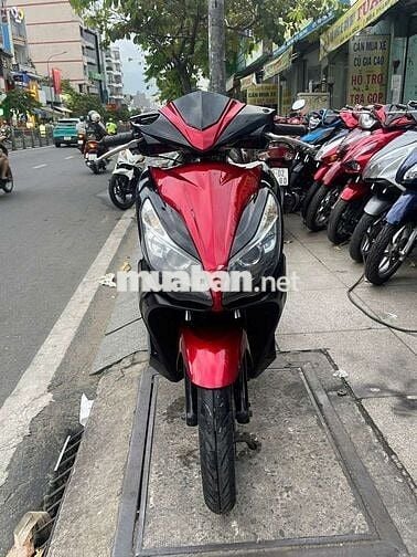 Honda air blade 2014 mới 90% Bstp chính chủ