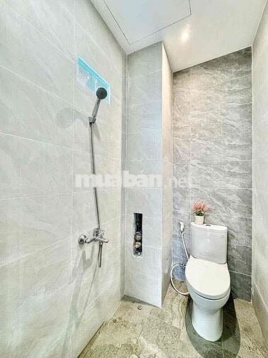 Phòng Full Tiện Nghi, An Ninh Ngay NTD Phú Thọ