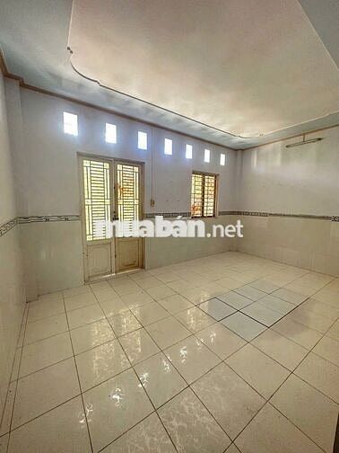 Căn nhà mặt tiền đường Bàu Tre SHR 123m2 chủ gửi bán gấp 760 triệu