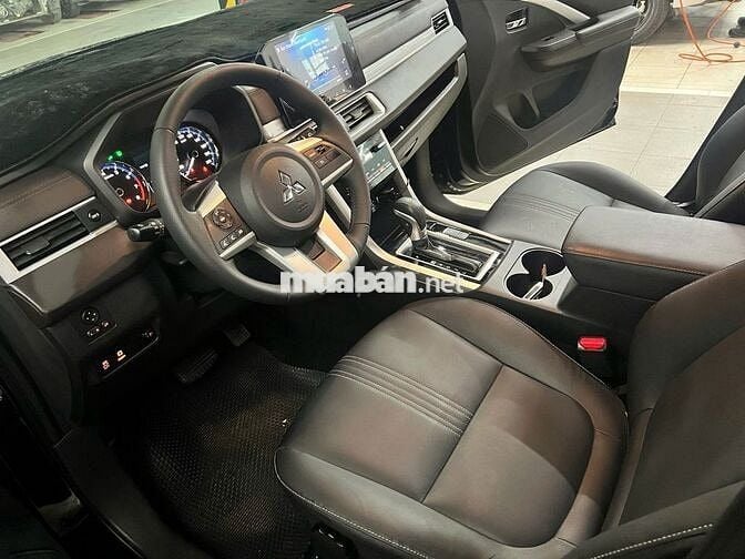 Xpander Premium 2025 Lướt - Siêu Mới Sơn Zin 100%