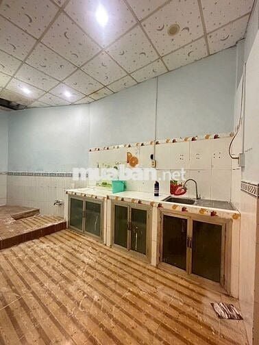 Căn nhà mặt tiền đường Bàu Tre SHR 123m2 chủ gửi bán gấp 760 triệu