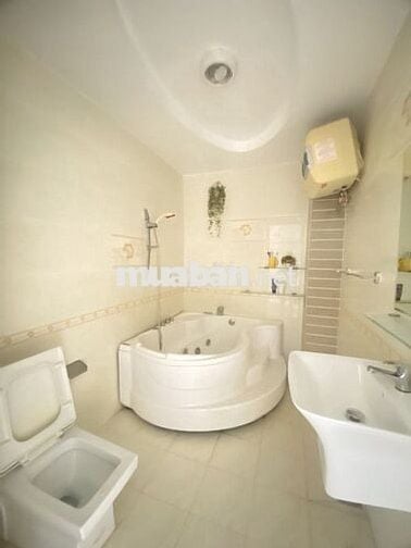 💎 Lê Công Phép, An Lạc, Hẻm Xe Tải 8m, 3 Tầng, 5 PN, 71m², Chỉ 8.5 Tỷ