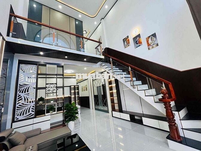 Bán nhà Gác Lững gần chợ Thạnh Phú, gần Trường học cấp 1 2 3