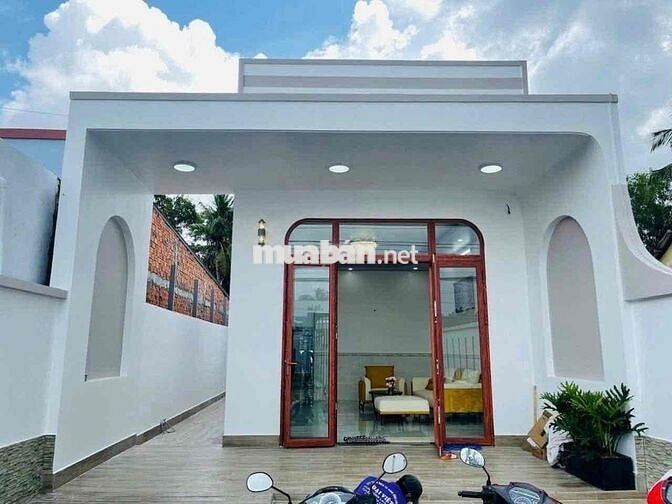 Cần bán nhà cấp 4 ngay gần Cầu Bạch Đằng Tân Uyên, hương lộ 7 1 sẹt