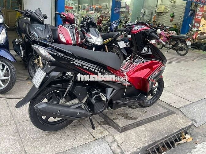 Honda air blade 2014 mới 90% Bstp chính chủ