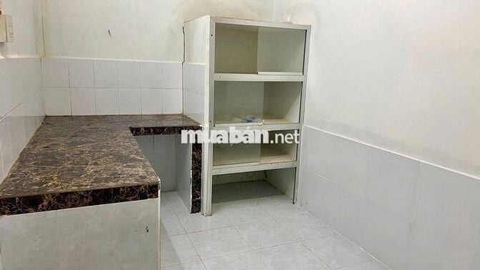 Bán gấp căn nhà cấp 4 gần bệnh viện đa khoa Xuyên Á 157m2 SHR giá 1 tỉ