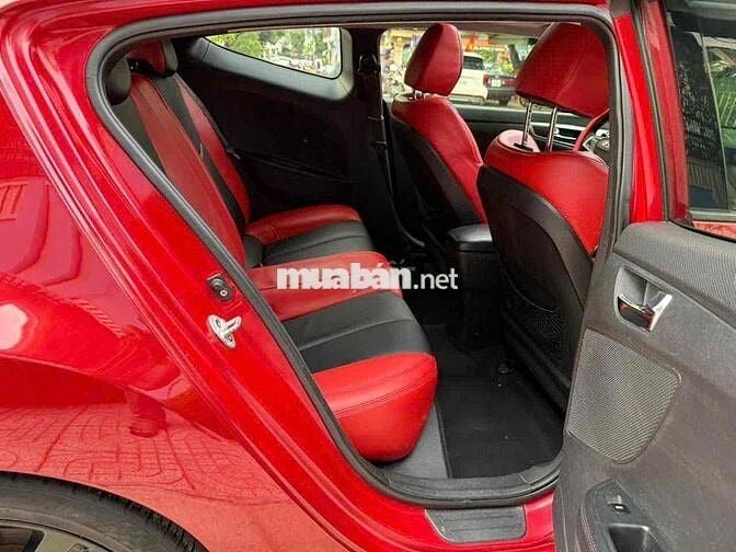 Hyundai Veloster GDi 3 cửa đời cuối 2011