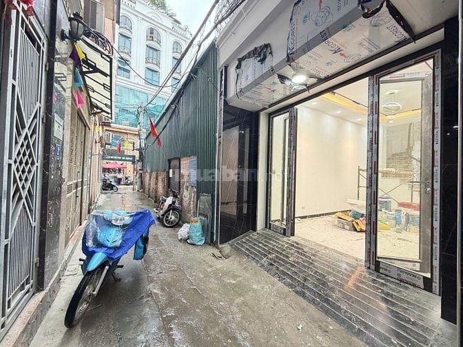 NGÃ TƯ SỞ - PHÂN LÔ QUÂN ĐỘI - ÔTÔ VÀO NHÀ - 1 NHÀ RA PHỐ - HAI THOÁNG