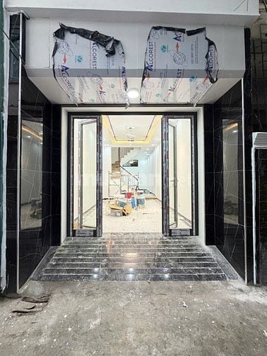 NGÃ TƯ SỞ - PHÂN LÔ QUÂN ĐỘI - ÔTÔ VÀO NHÀ - 1 NHÀ RA PHỐ - HAI THOÁNG