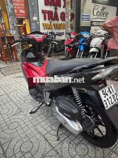 Honda Air Blade Đỏ đen chính chủ