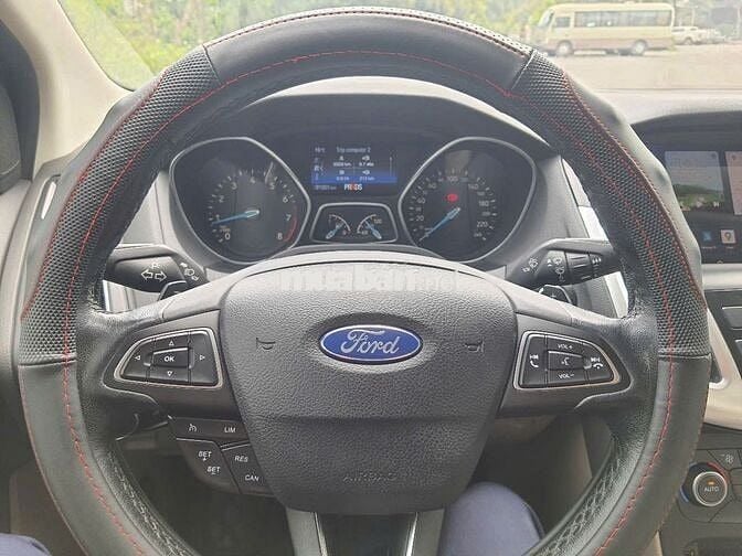 Ford Focus Titanium 2018 Đỏ 90000 km