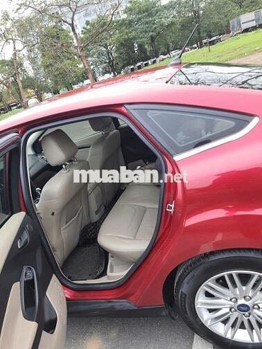 Ford Focus Titanium 2018 Đỏ 90000 km