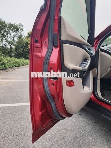 Ford Focus Titanium 2018 Đỏ 90000 km