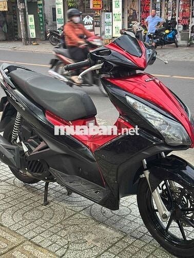 Honda Air Blade Đỏ đen chính chủ