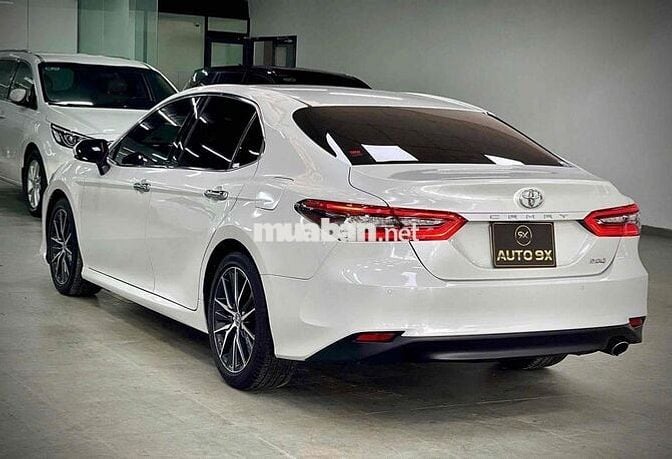 🚘 Toyota Camry 2.0Q 2022 - 1 chủ từ đầu - Siêu Đẹp