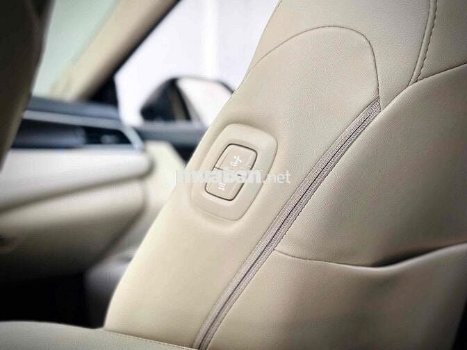 🚘 Toyota Camry 2.0Q 2022 - 1 chủ từ đầu - Siêu Đẹp