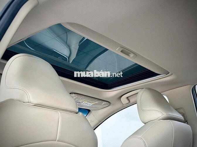 🚘 Toyota Camry 2.0Q 2022 - 1 chủ từ đầu - Siêu Đẹp