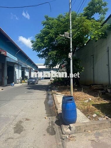 Cho thuê 2 kho, DT:  840m² và 900m², MT QL1A , Bình Tân , PCCC tự động