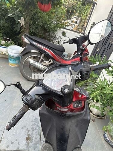 Honda Vision Đen Đỏ