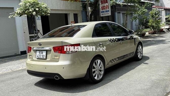 Kia Forte 2011 SX 1.6 AT - 125000 km