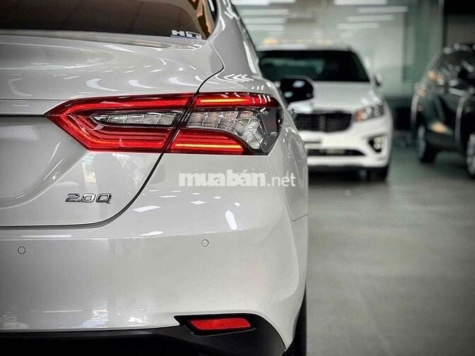 🚘 Toyota Camry 2.0Q 2022 - 1 chủ từ đầu - Siêu Đẹp