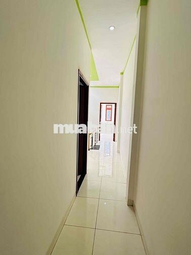 cho thuê nhà 1 trệt 1 lầu p.Bửu Hoà sân ô tô