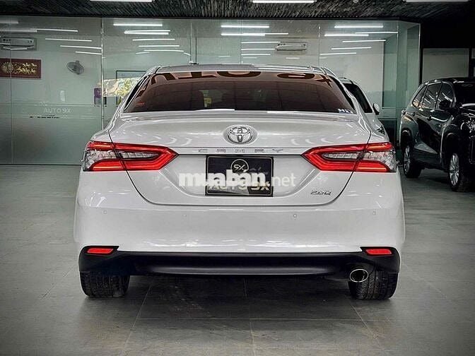 🚘 Toyota Camry 2.0Q 2022 - 1 chủ từ đầu - Siêu Đẹp