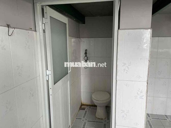 cho thuê phòng trọ ngay trung tâm chợ Linh Trung